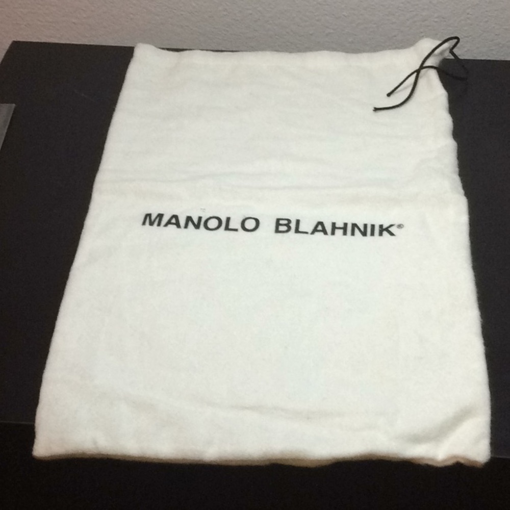 Monolo Blahnik Duster